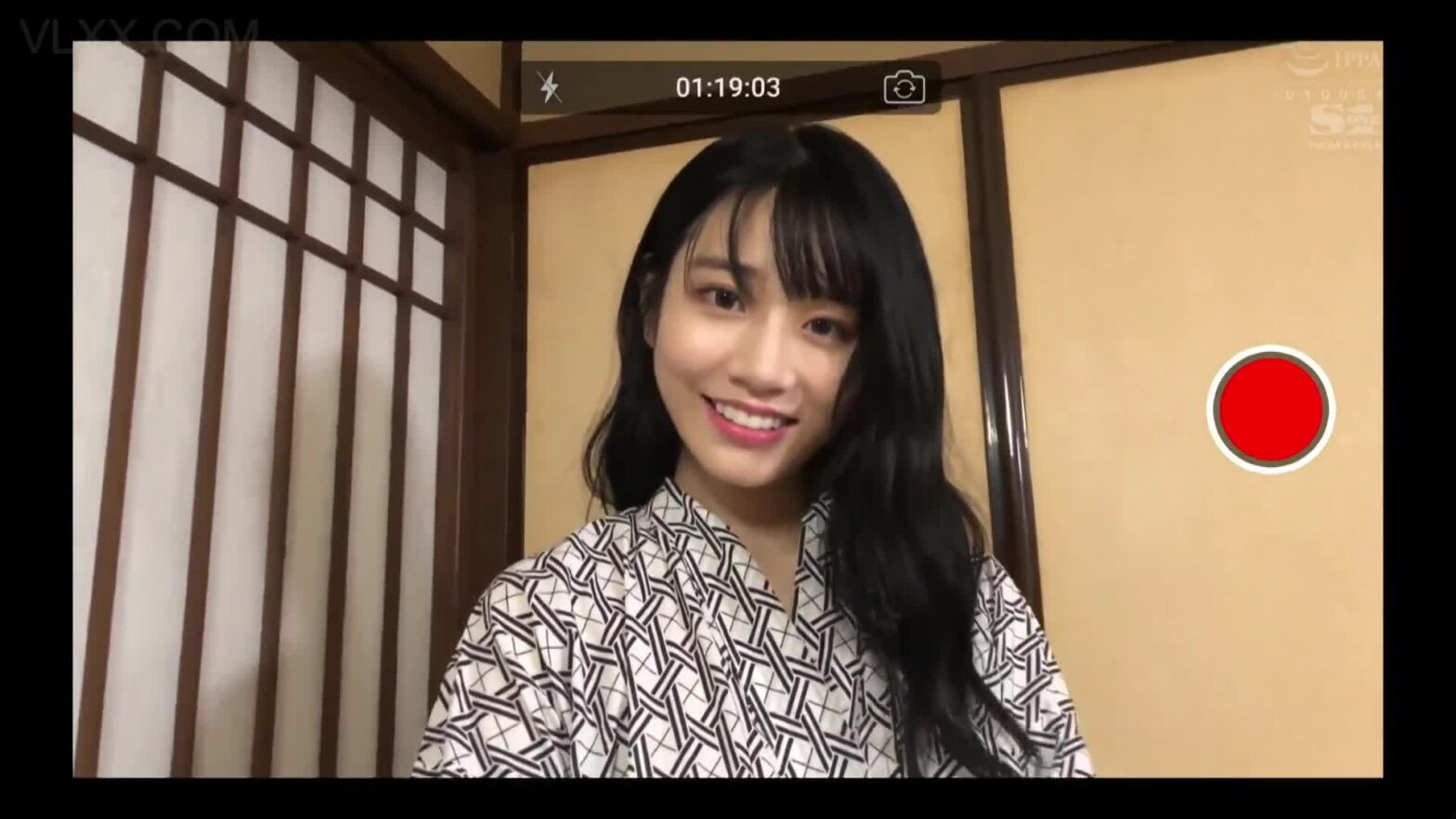 Trốn người vợ con đi “đi ngoài” cùng saika kawakita