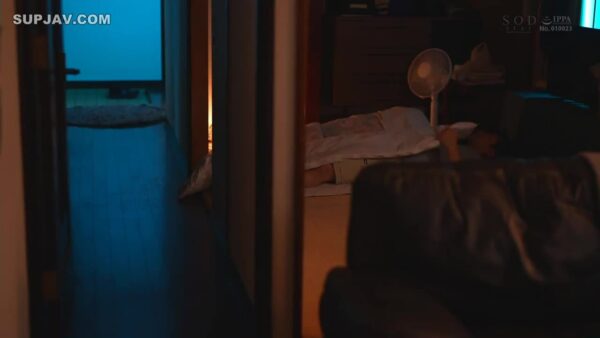 ông chú công nhân và lỗ lồn ntình nhân sĩ đường phố bị đuổi khỏi nhà đến xin ở nhờ